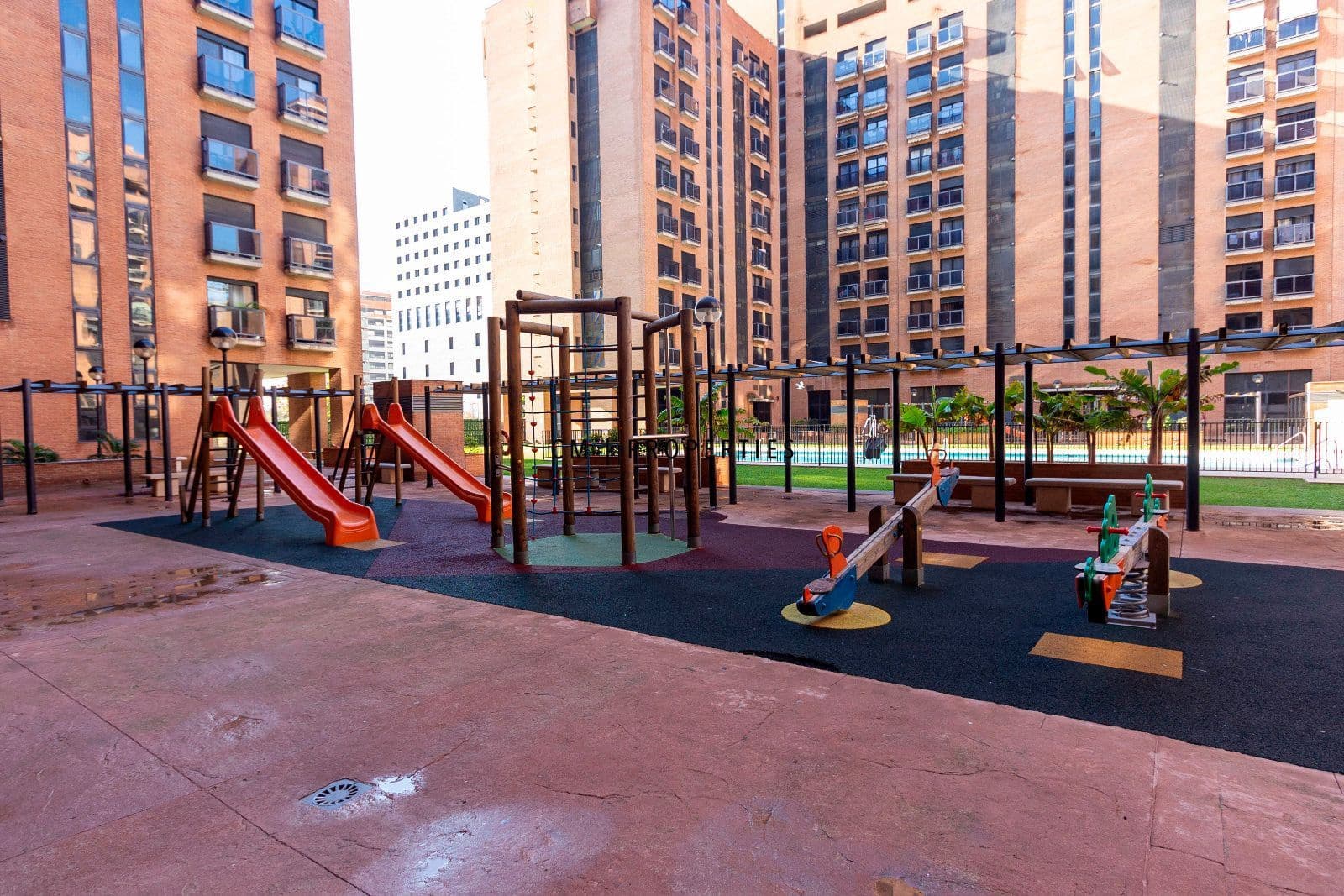 4 soveværelse Lejlighed til salg i Valencia by med swimmingpool garage - € 780.000 (Ref: 9470029)