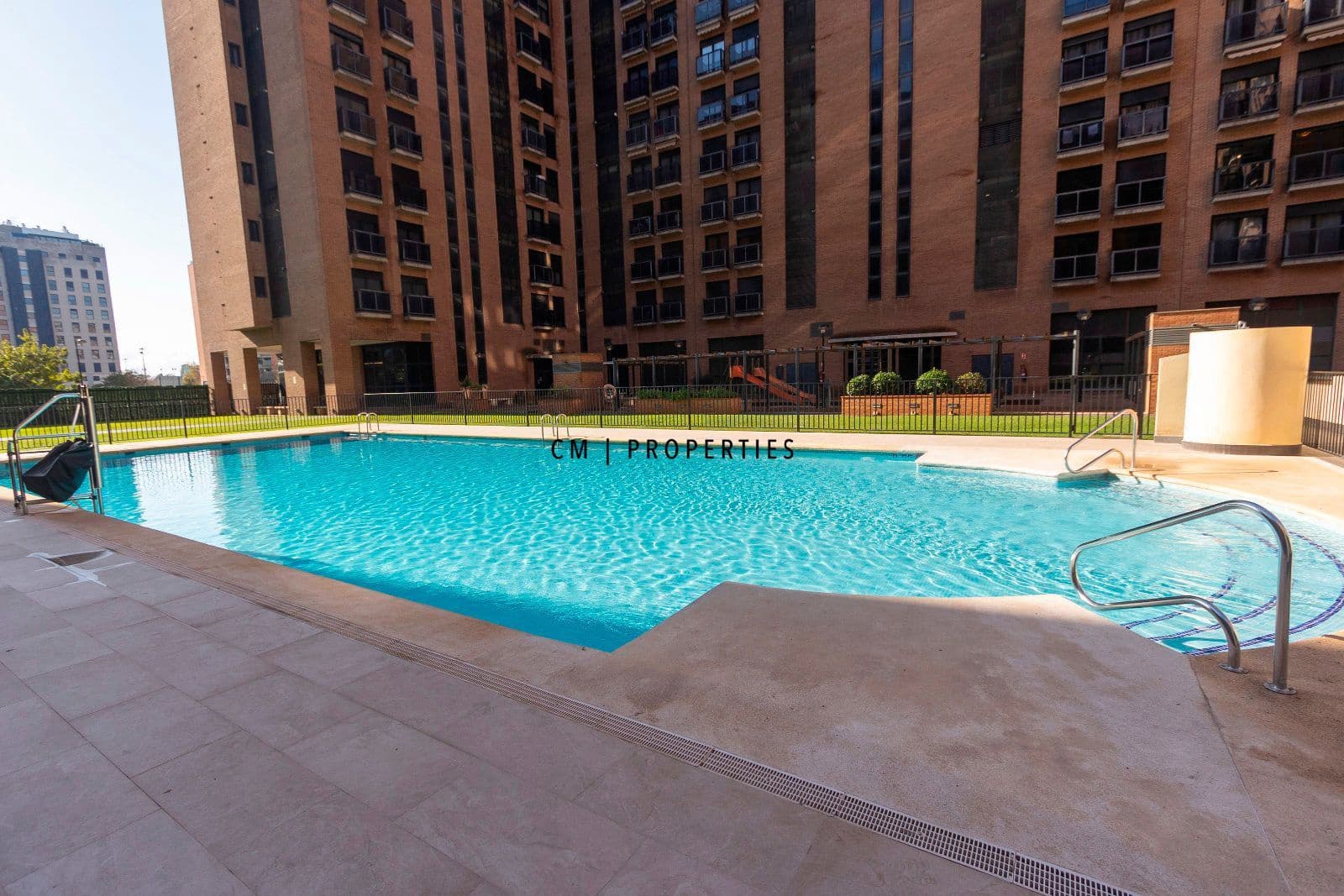 4 soveværelse Lejlighed til salg i Valencia by med swimmingpool garage - € 780.000 (Ref: 9470029)