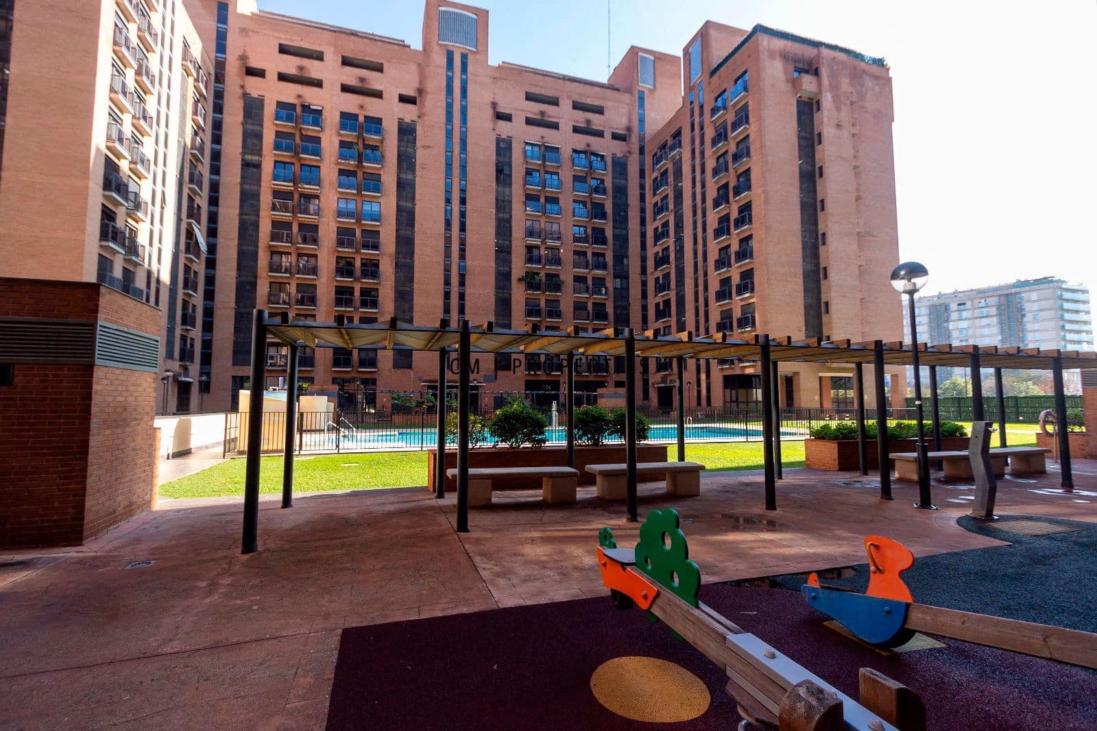 4 soveværelse Lejlighed til salg i Valencia by med swimmingpool garage - € 780.000 (Ref: 9470029)