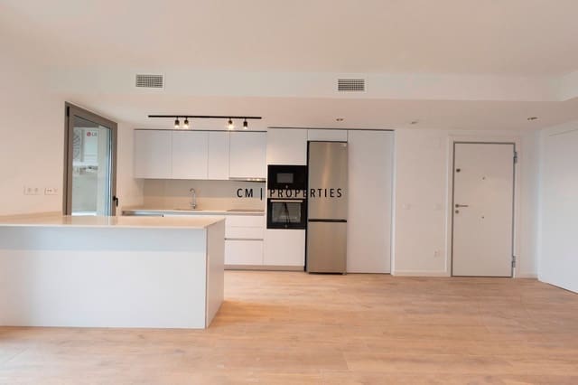 3 soverom Leilighet til leie i Valencia by med svømmebasseng garasje - € 2 000 (Ref: 9473213)