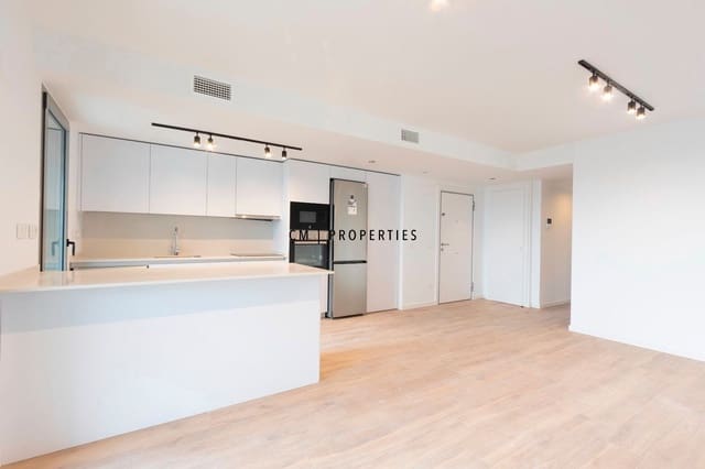 3 soverom Leilighet til leie i Valencia by med svømmebasseng garasje - € 2 000 (Ref: 9473213)