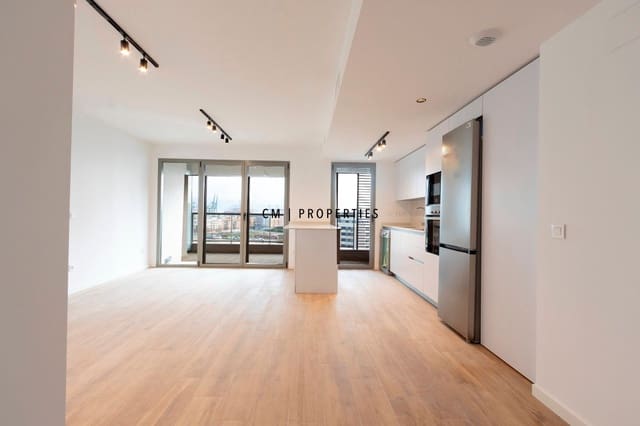 3 soverom Leilighet til leie i Valencia by med svømmebasseng garasje - € 2 000 (Ref: 9473213)