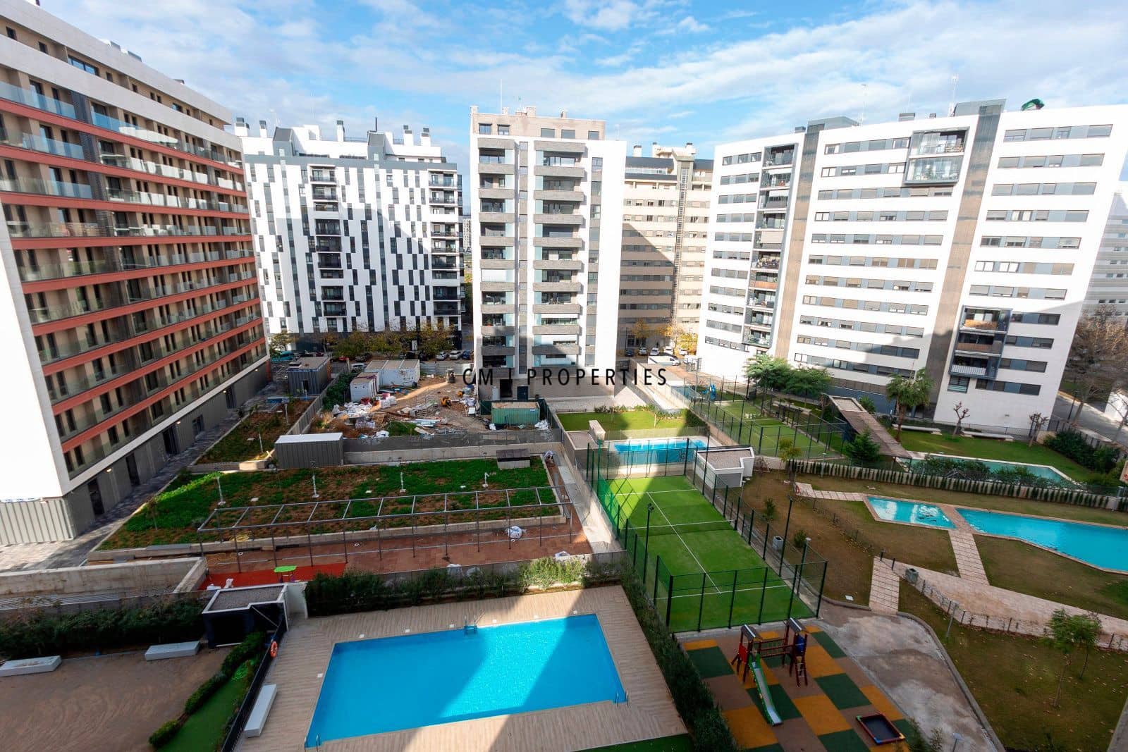 3 soverom Leilighet til leie i Valencia by med svømmebasseng garasje - € 2 000 (Ref: 9473213)