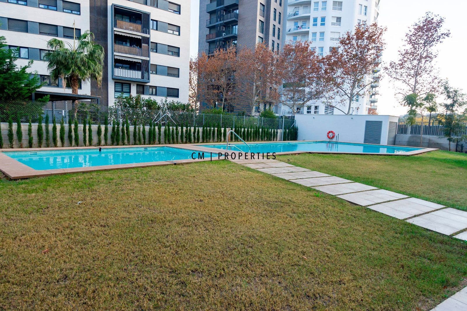 3 soverom Leilighet til leie i Valencia by med svømmebasseng garasje - € 2 000 (Ref: 9473213)