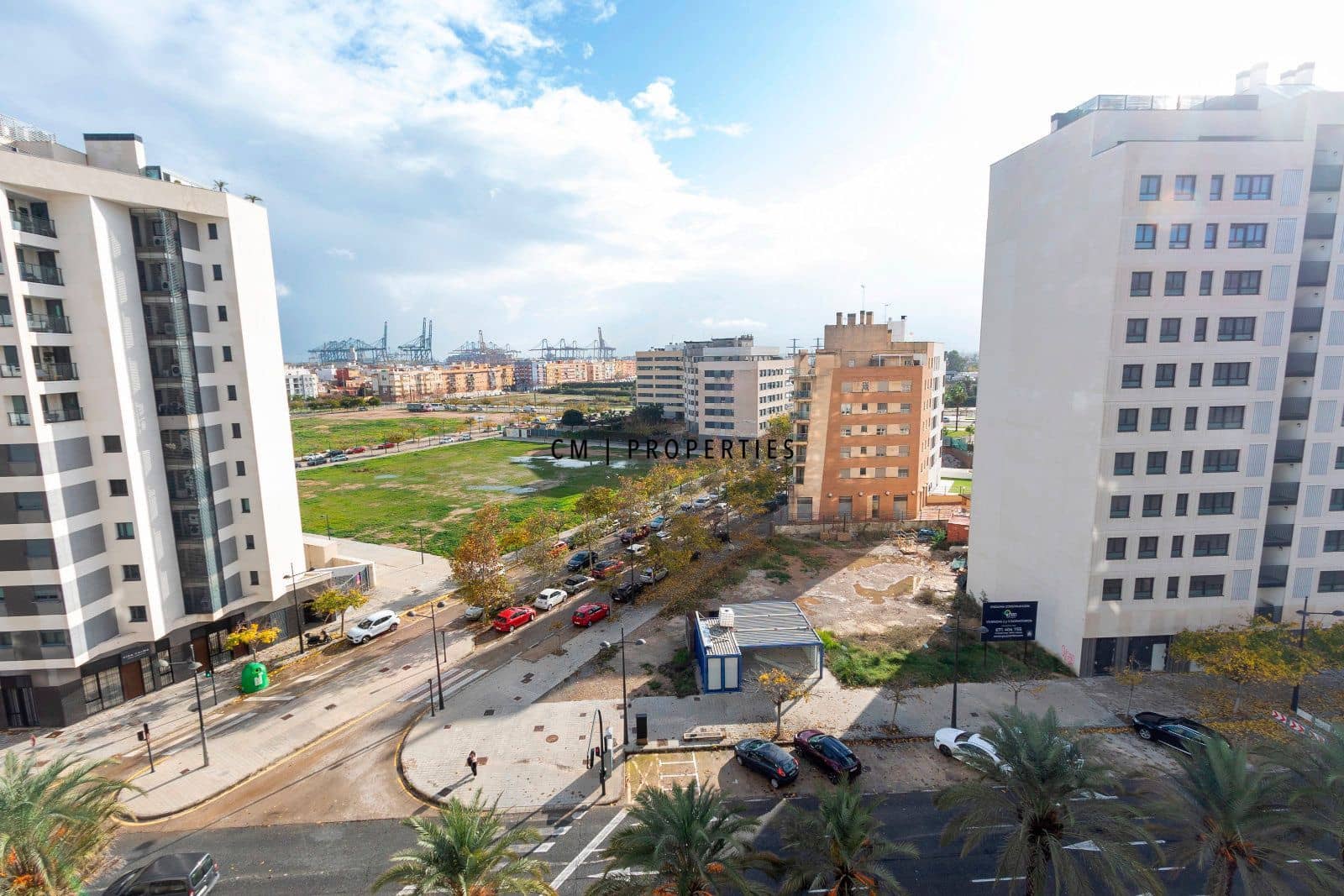 Piso de 3 habitaciones en València ciudad en alquiler con piscina garaje - 2.000 € (Ref: 9473214)