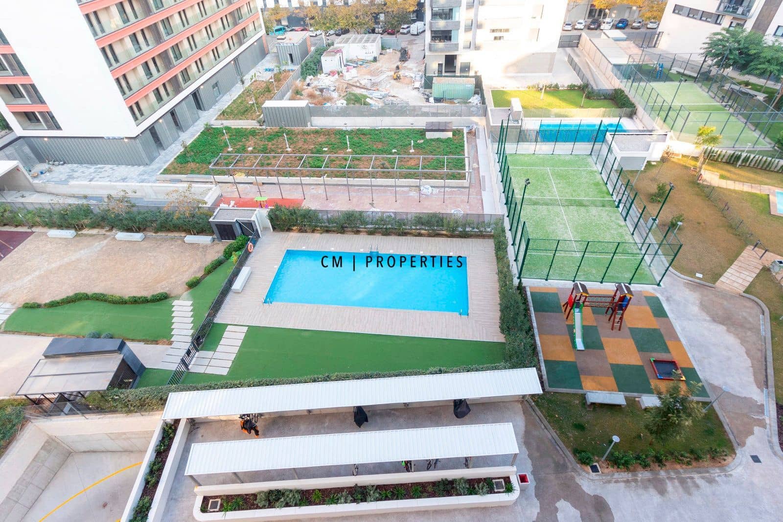 3 sypialnia Mieszkanie do wynajęcia w Miasto Walencja z basenem garażem - 2 000 € (Ref: 9473215)