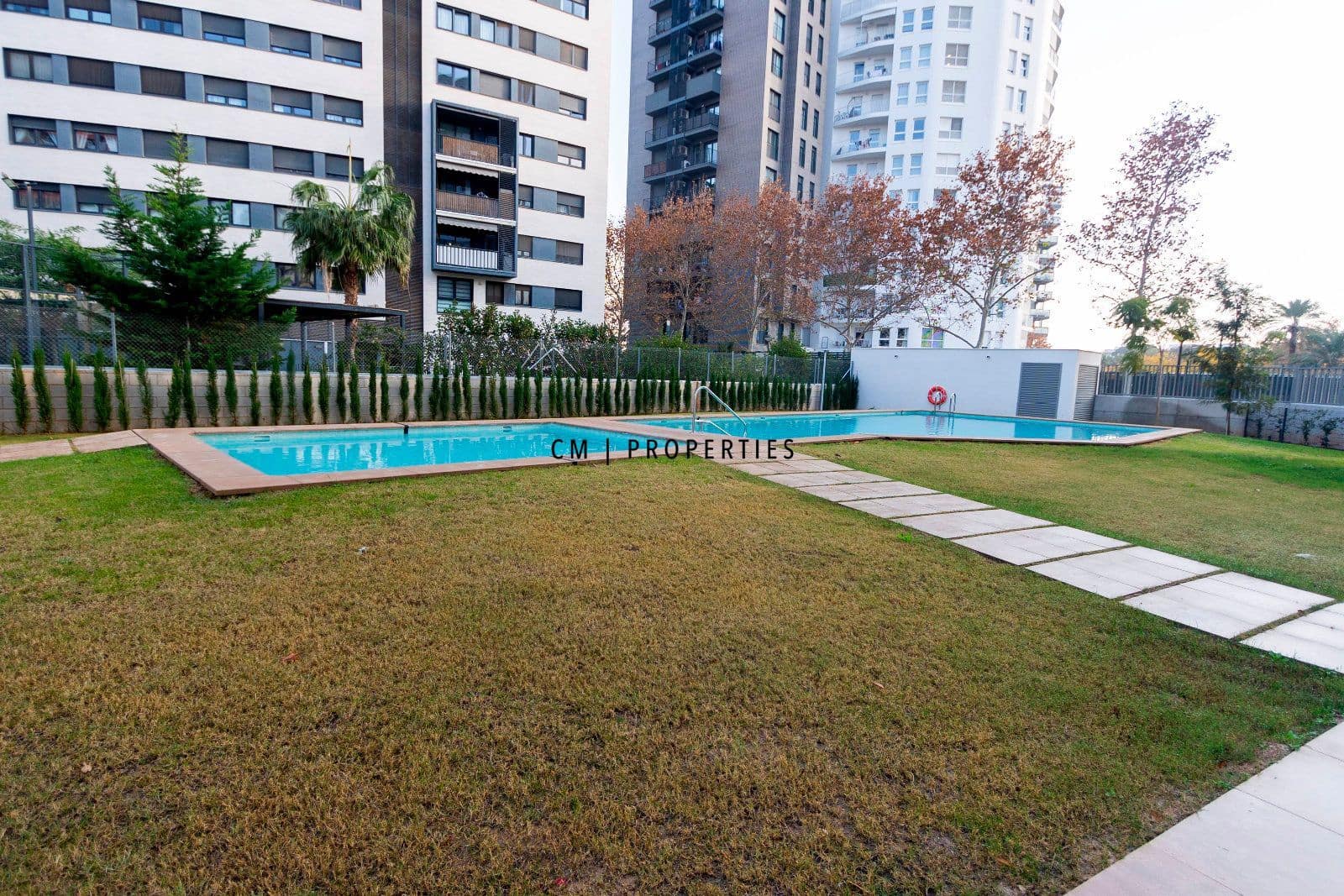 3 sypialnia Mieszkanie do wynajęcia w Miasto Walencja z basenem garażem - 2 000 € (Ref: 9473215)