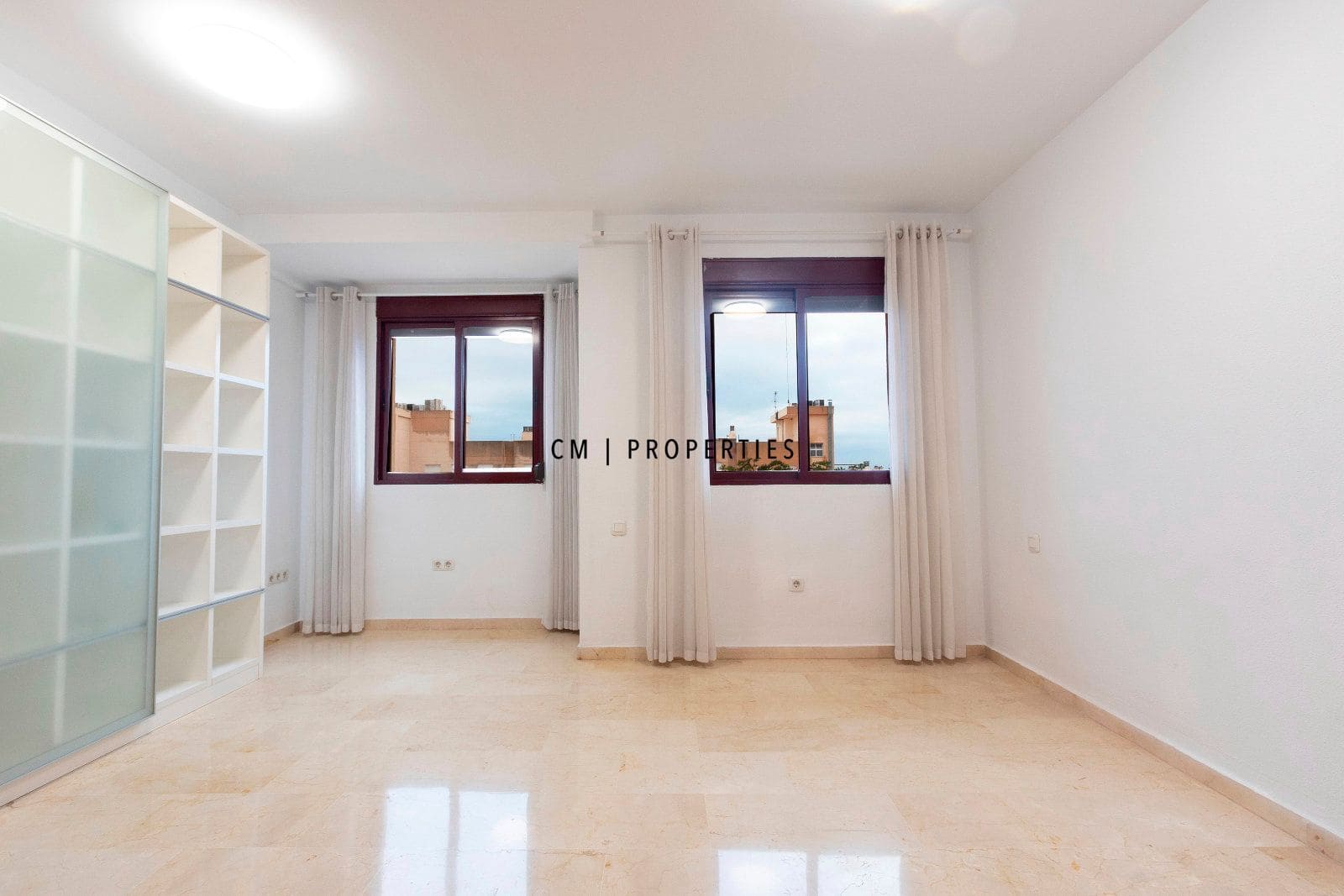 2 sypialnia Penthouse do wynajęcia w Catarroja z basenem garażem - 1 150 € (Ref: 9479253)