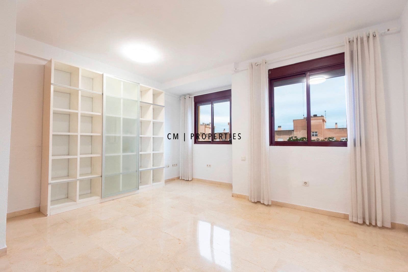 2 sypialnia Penthouse do wynajęcia w Catarroja z basenem garażem - 1 150 € (Ref: 9479253)