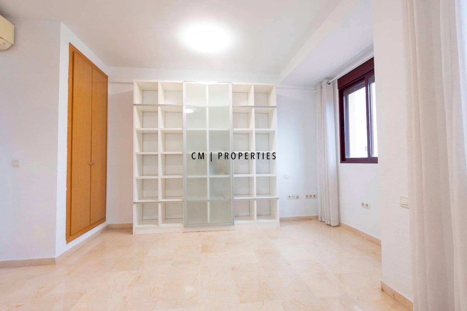 2 sypialnia Penthouse do wynajęcia w Catarroja z basenem garażem - 1 150 € (Ref: 9479253)