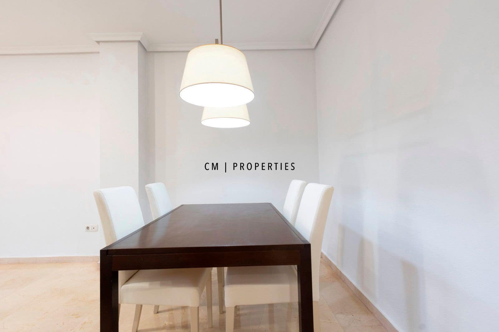 2 sypialnia Penthouse do wynajęcia w Catarroja z basenem garażem - 1 150 € (Ref: 9479253)