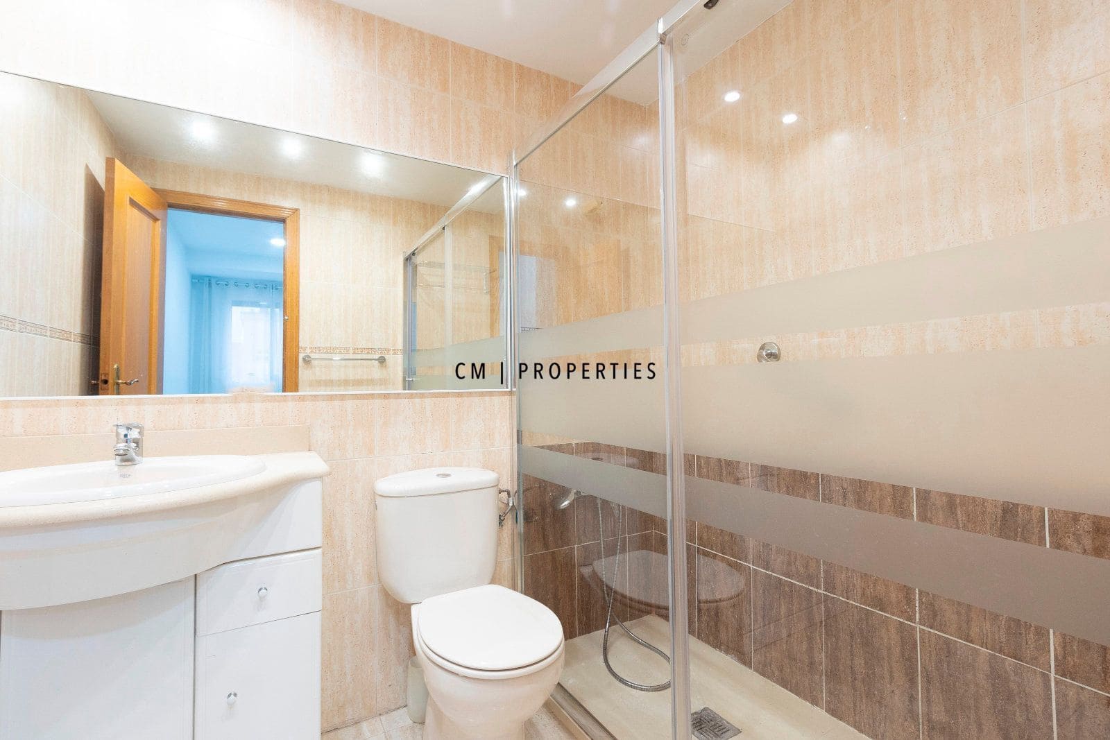 2 sypialnia Penthouse do wynajęcia w Catarroja z basenem garażem - 1 150 € (Ref: 9479253)