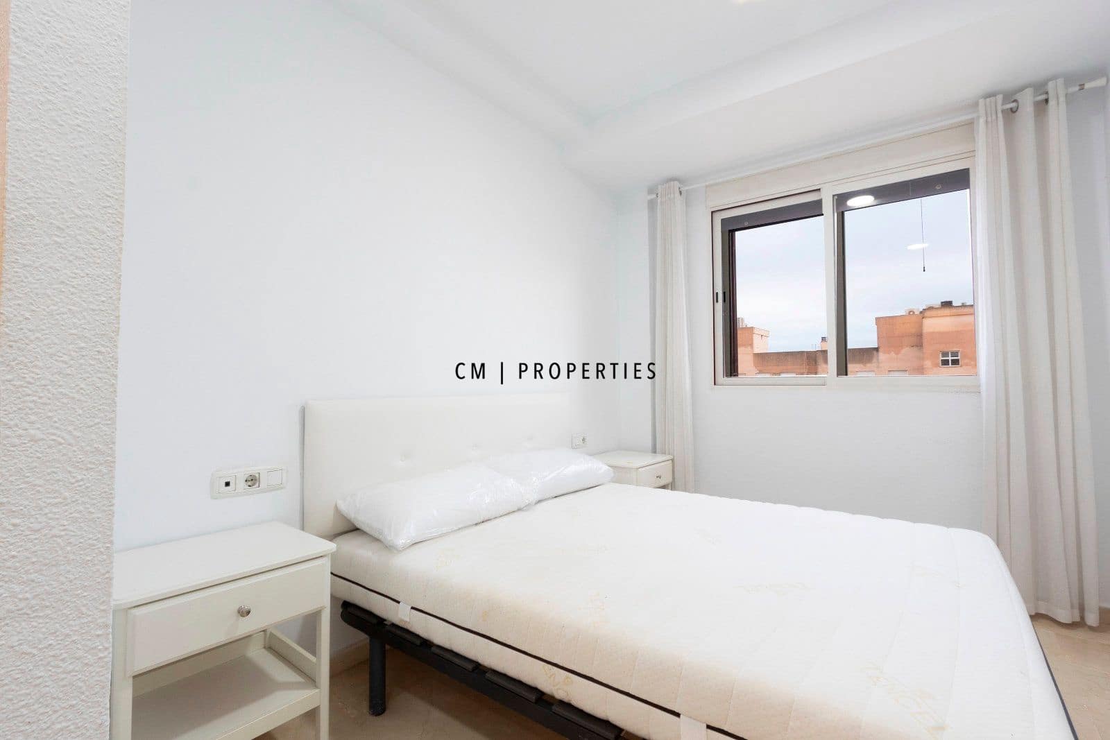 2 sypialnia Penthouse do wynajęcia w Catarroja z basenem garażem - 1 150 € (Ref: 9479253)