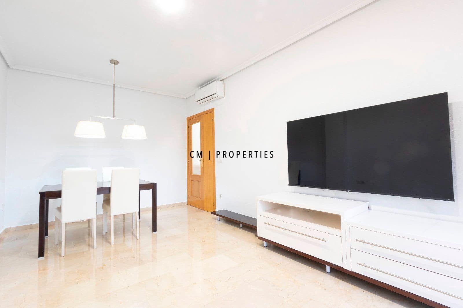 2 sypialnia Penthouse do wynajęcia w Catarroja z basenem garażem - 1 150 € (Ref: 9479253)