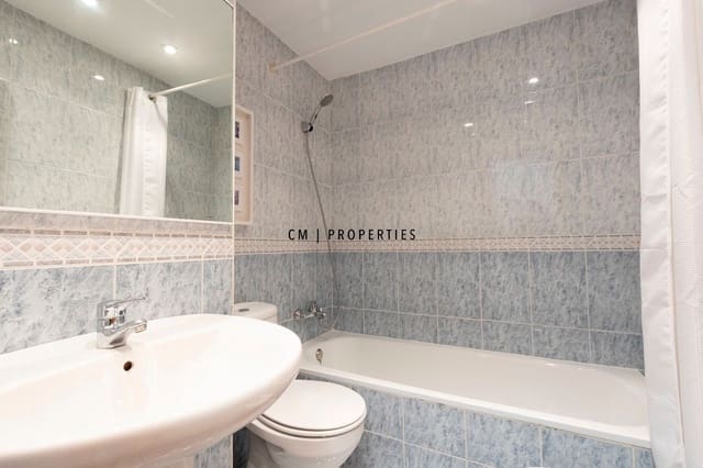 2 sypialnia Penthouse do wynajęcia w Catarroja z basenem garażem - 1 150 € (Ref: 9479253)