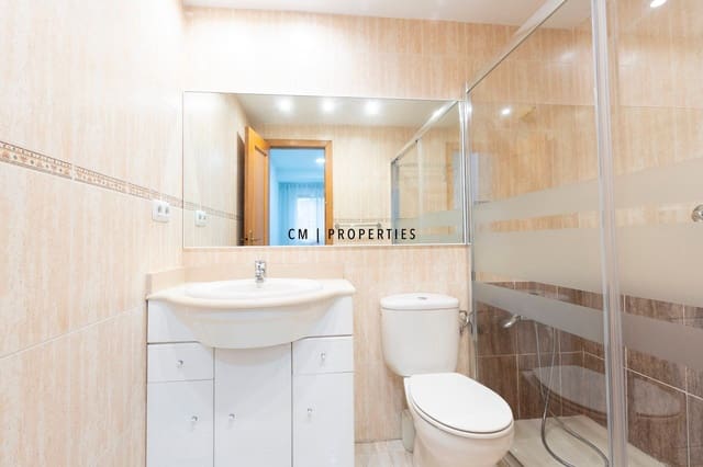 2 sypialnia Penthouse do wynajęcia w Catarroja z basenem garażem - 1 150 € (Ref: 9479253)