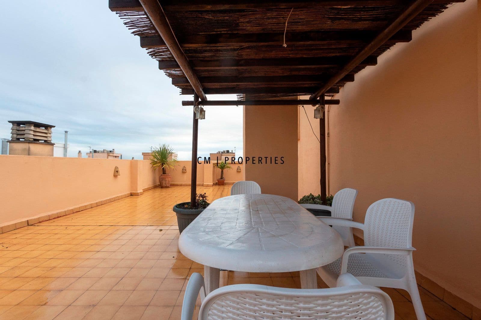 2 sypialnia Penthouse do wynajęcia w Catarroja z basenem garażem - 1 150 € (Ref: 9479253)