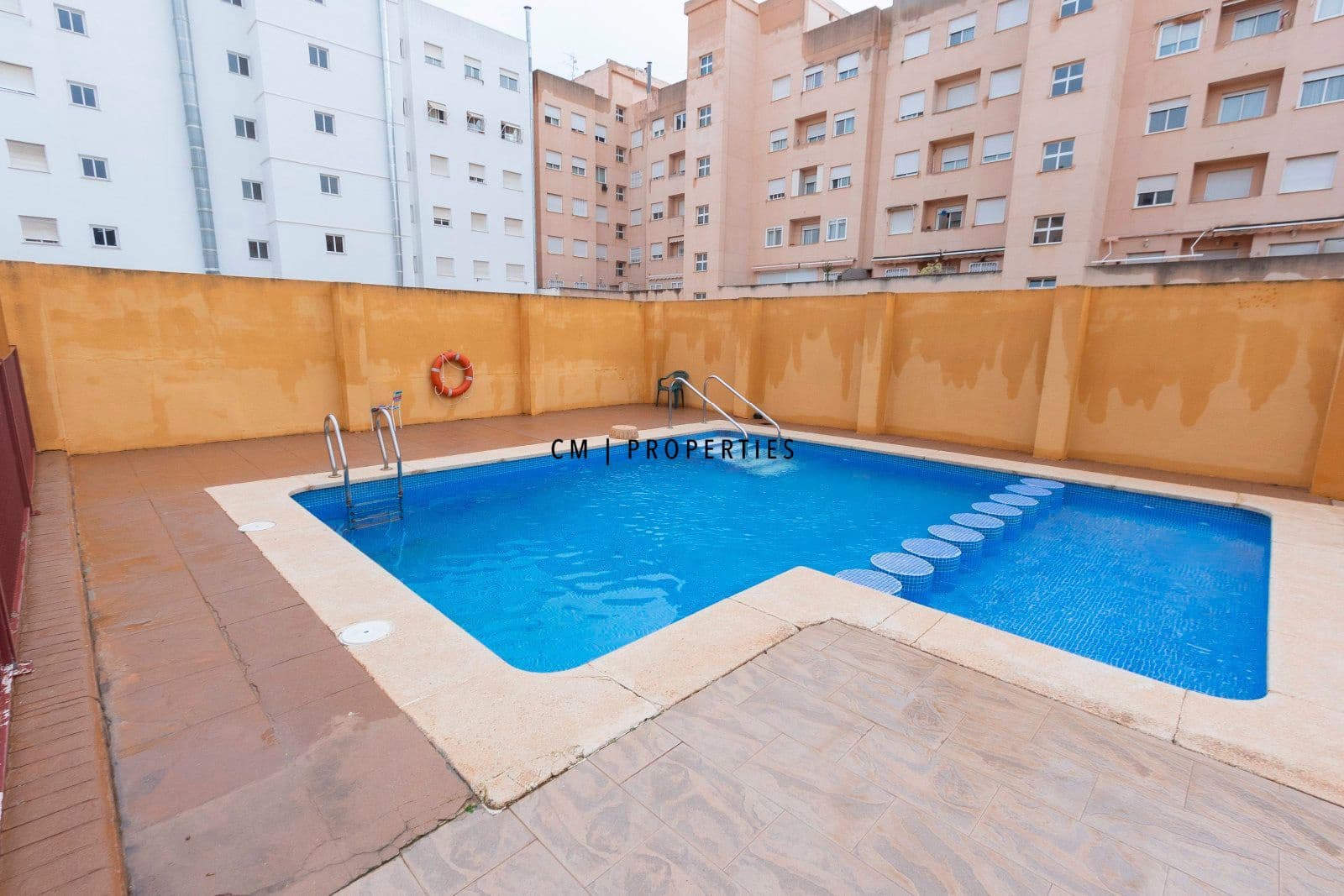 2 sypialnia Penthouse do wynajęcia w Catarroja z basenem garażem - 1 150 € (Ref: 9479253)