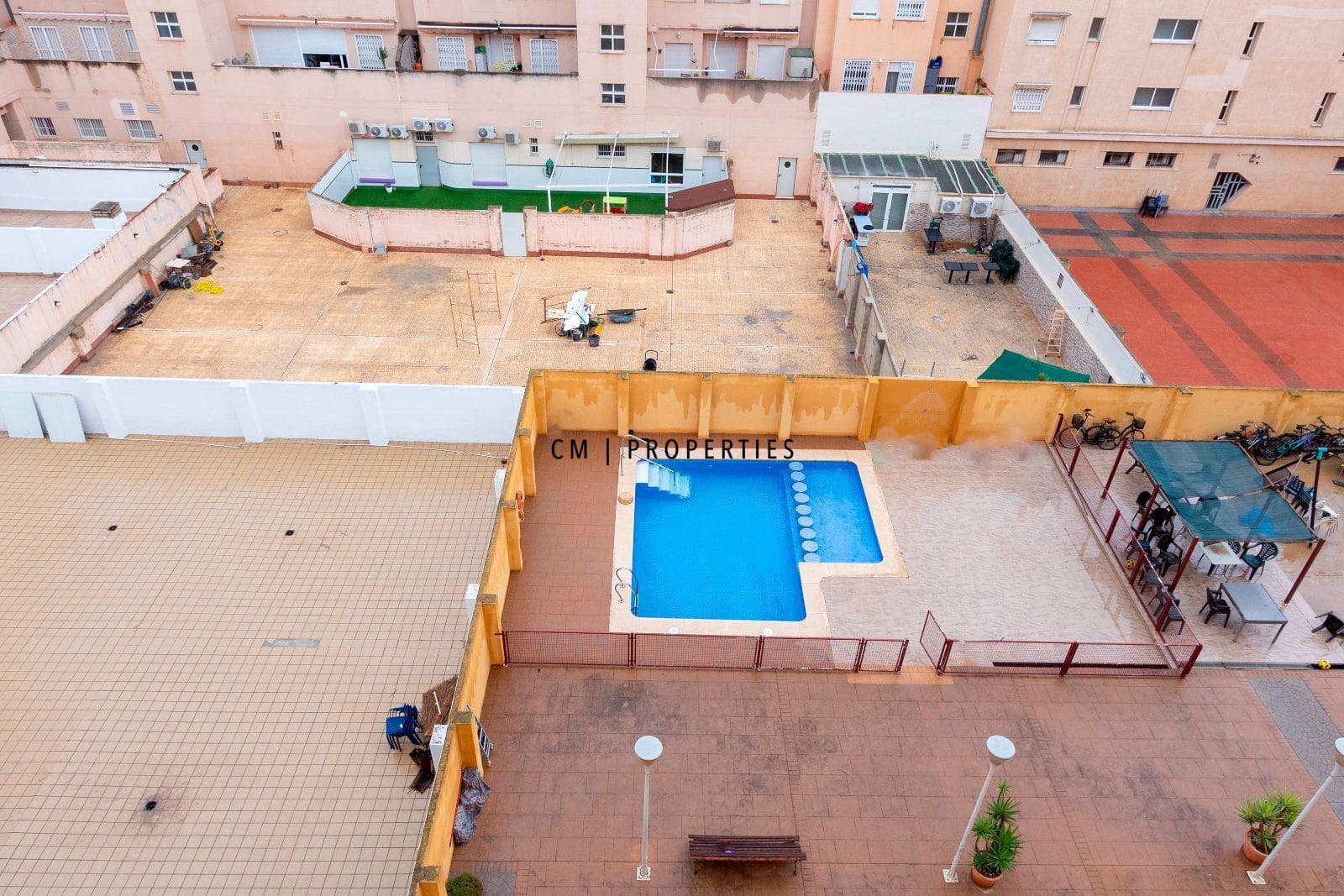 2 sypialnia Penthouse do wynajęcia w Catarroja z basenem garażem - 1 150 € (Ref: 9479253)