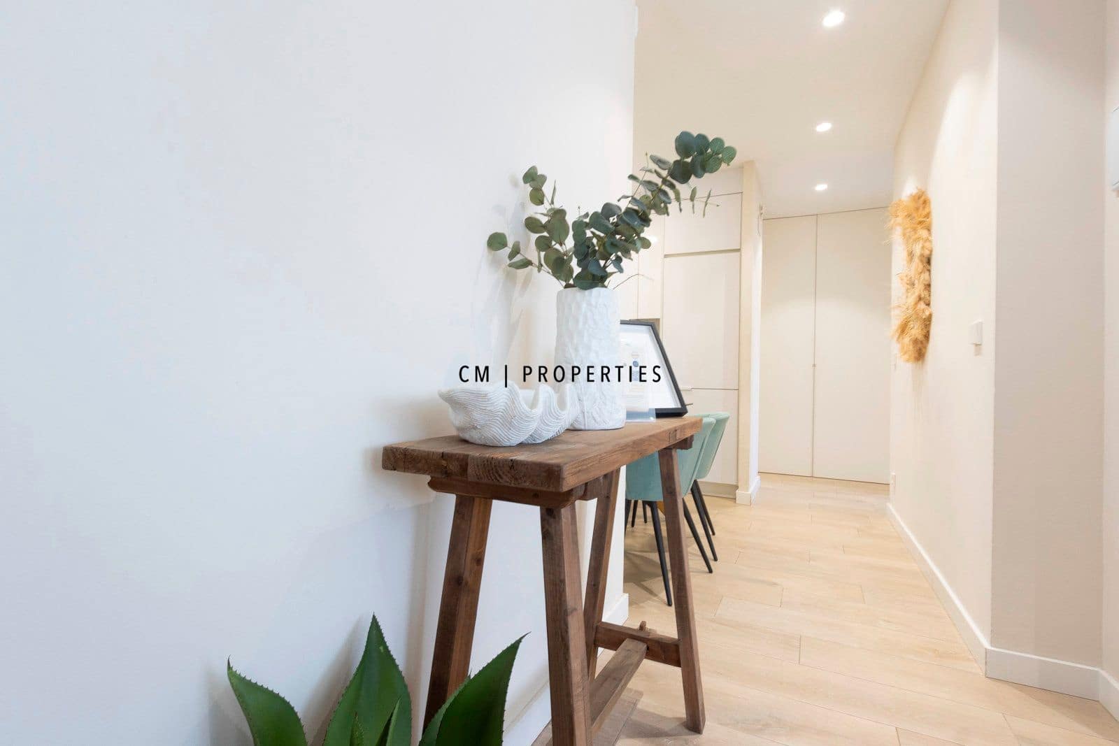 2 bedroom Flat for rent in Valencia city - € 1,650 (Ref: 9479387)