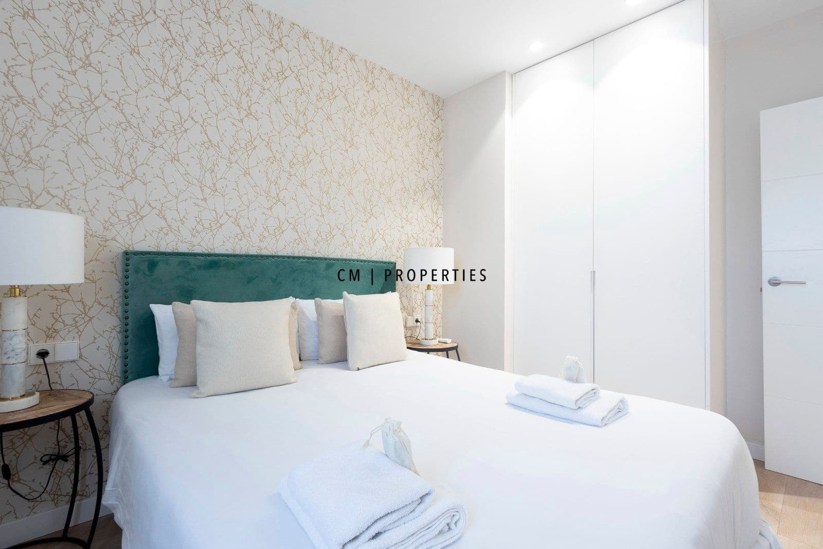 2 bedroom Flat for rent in Valencia city - € 1,650 (Ref: 9479387)