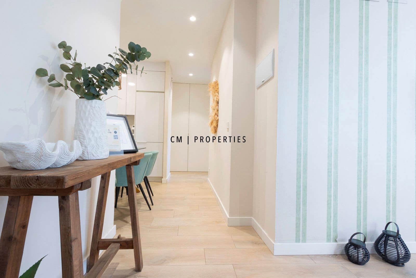 2 bedroom Flat for rent in Valencia city - € 1,650 (Ref: 9479387)