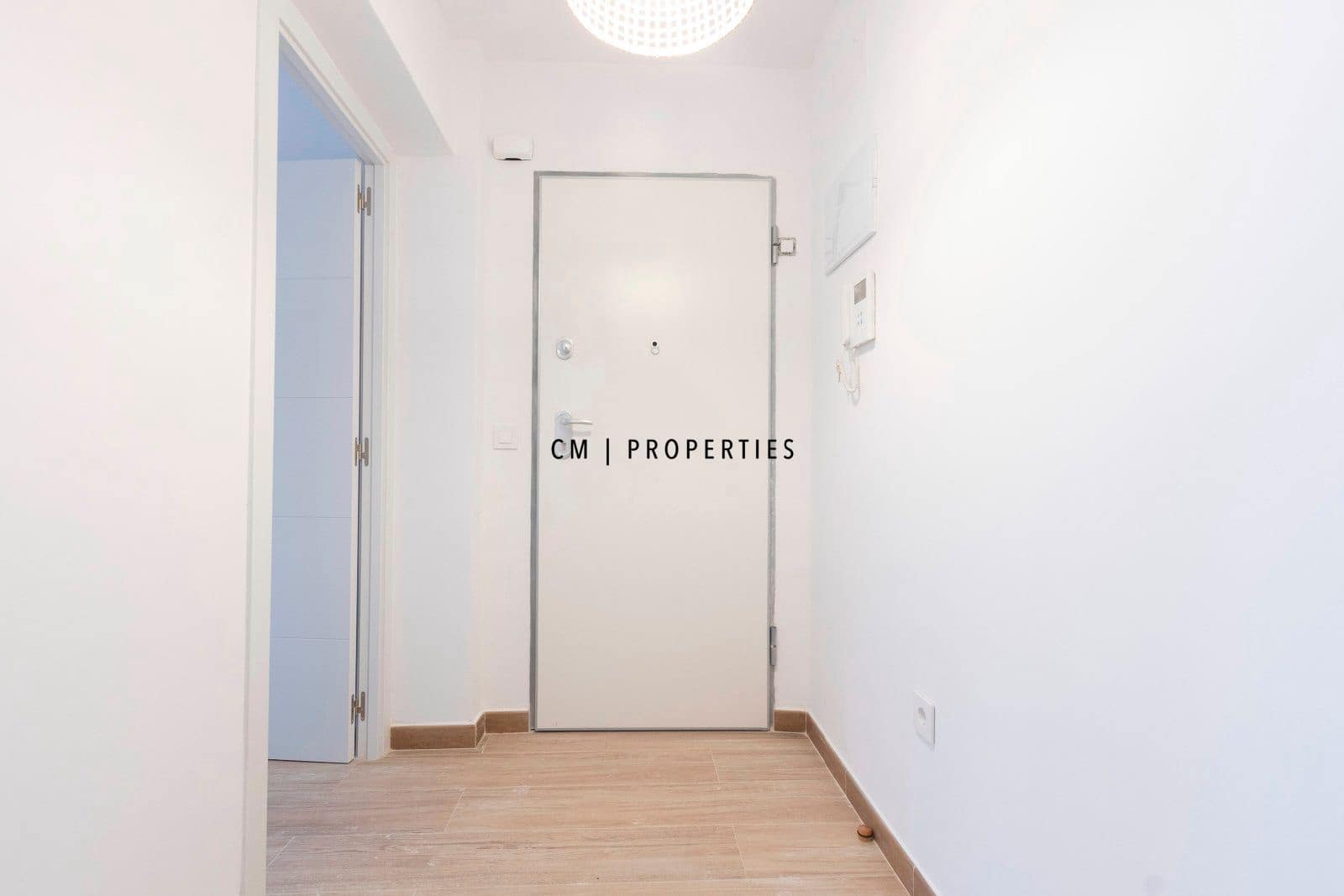 3 soverom Leilighet til leie i Valencia by - € 1 550 (Ref: 9479388)