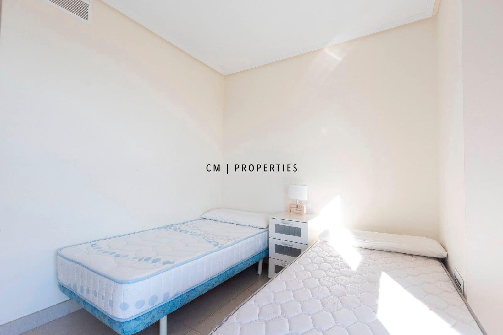 2 bedroom Flat for rent in Alboraya / Alboraia with pool garage - € 1,800 (Ref: 9480644)