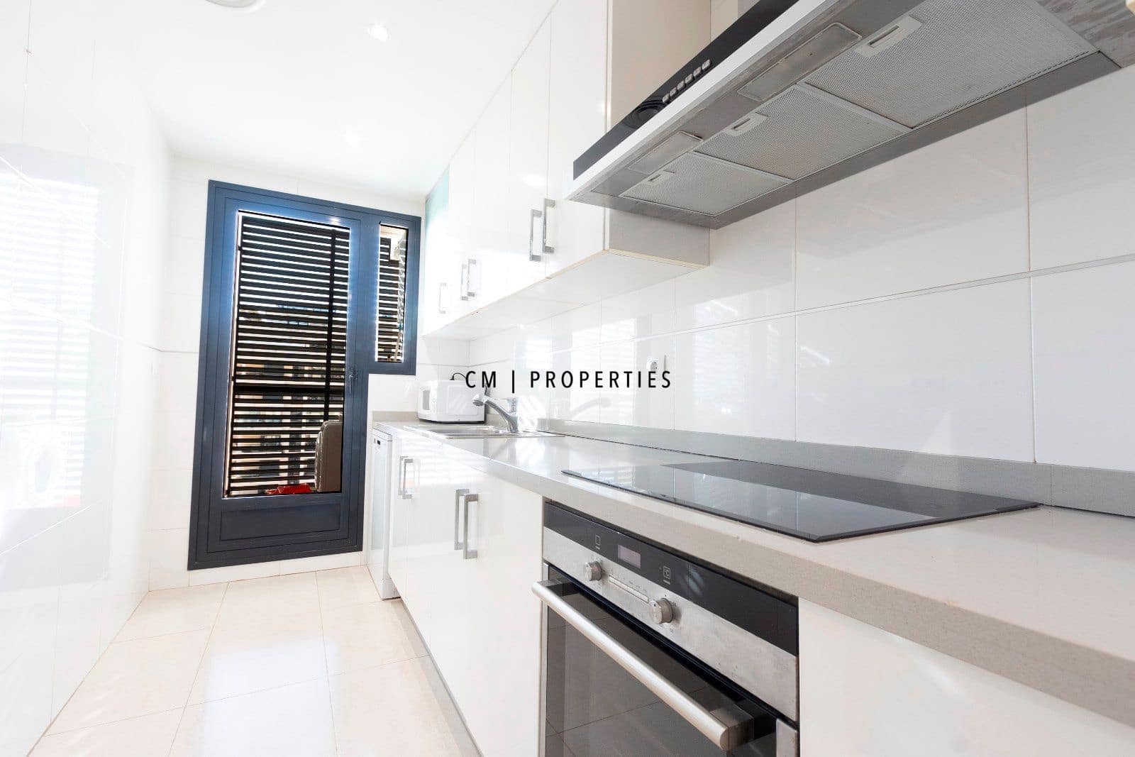 2 bedroom Flat for rent in Alboraya / Alboraia with pool garage - € 1,800 (Ref: 9480644)