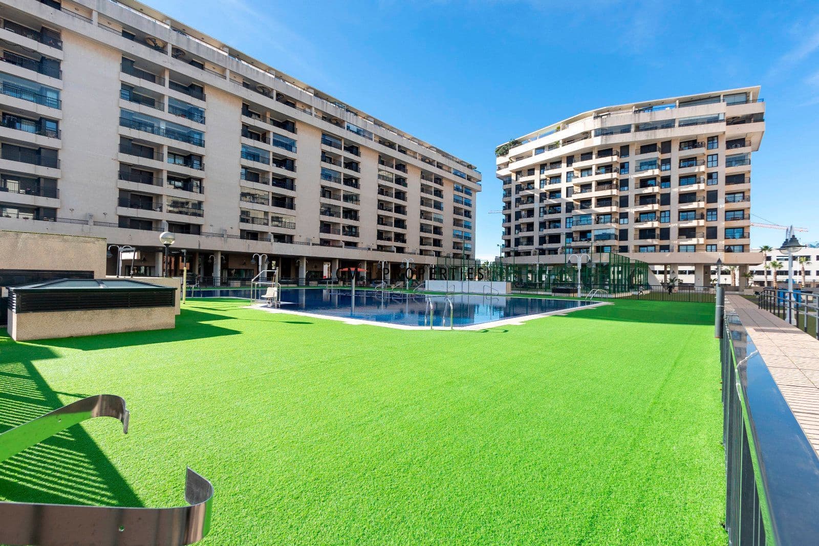 2 bedroom Flat for rent in Alboraya / Alboraia with pool garage - € 1,800 (Ref: 9480644)