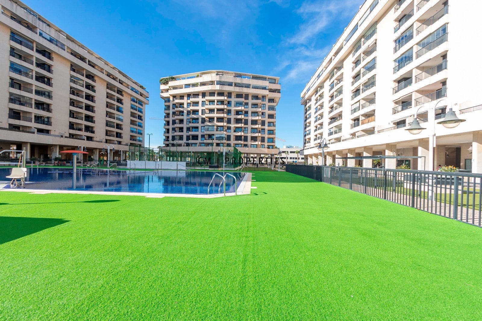 2 soverom Leilighet til salgs i Alboraya / Alboraia med svømmebasseng garasje - € 750 000 (Ref: 9480645)