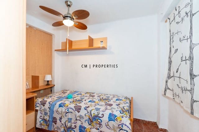 Mieszkanie do wynajęcia w Cabanyal-Canyamelar, Miasto Walencja - 360 € (Ref: 9481354)