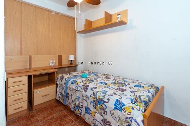 Mieszkanie do wynajęcia w Cabanyal-Canyamelar, Miasto Walencja - 360 € (Ref: 9481354)