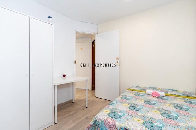 4 sypialnia Mieszkanie do wynajęcia w Extramurs, Miasto Walencja - 380 € (Ref: 9481355)