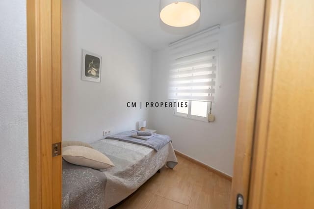 Piso de 2 habitaciones en Paterna en alquiler - 1.500 € (Ref: 9492756)