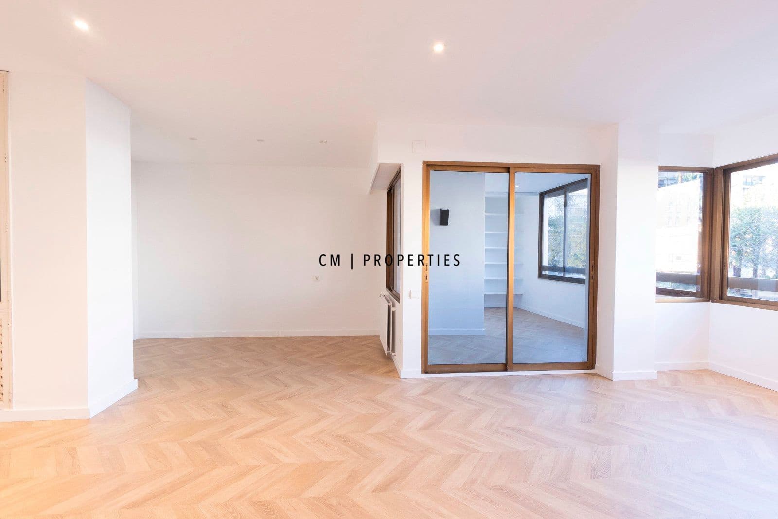 4 soverom Leilighet til salgs i Valencia by med garasje - € 660 000 (Ref: 9492757)