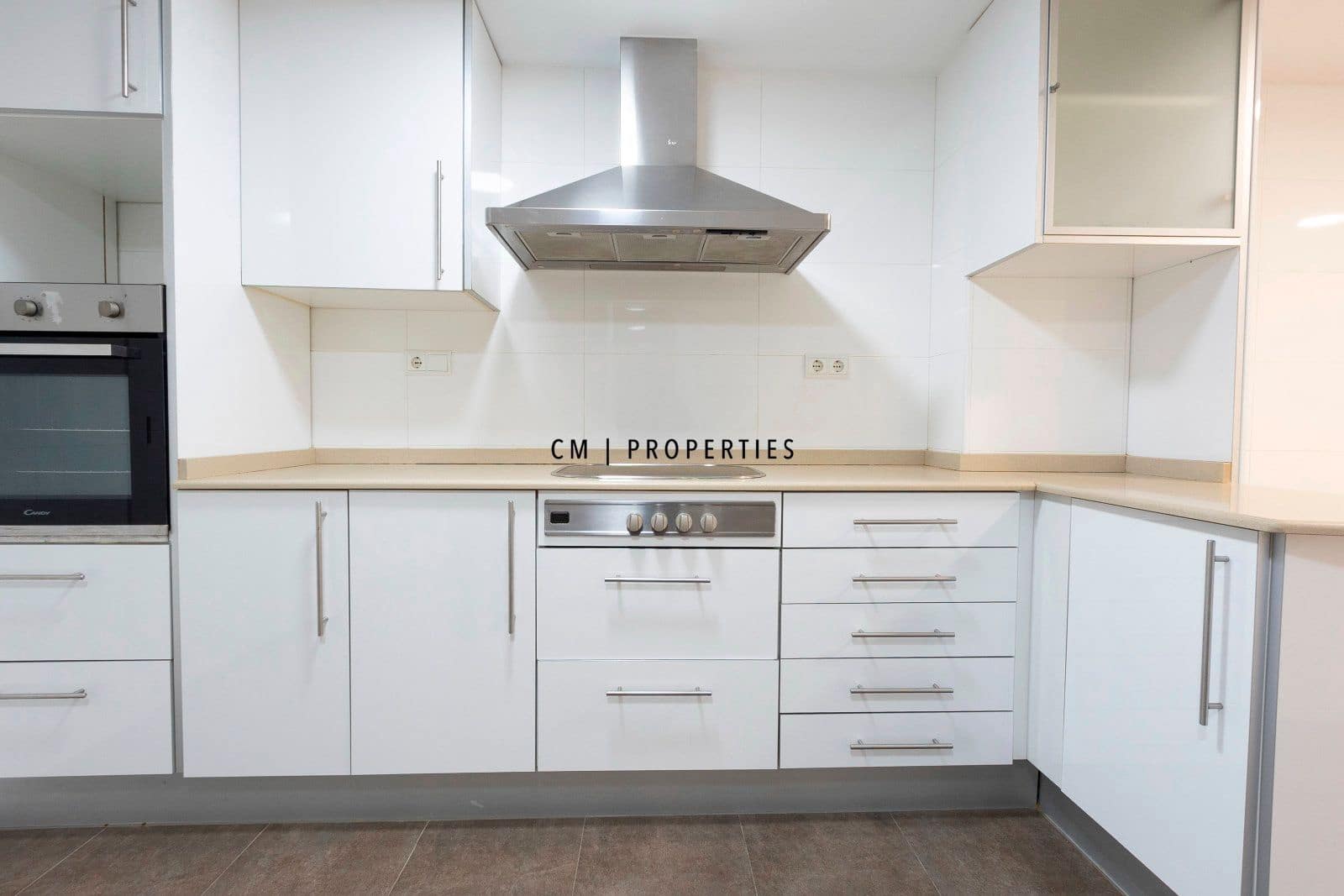 4 soverom Leilighet til salgs i Valencia by med garasje - € 660 000 (Ref: 9492757)