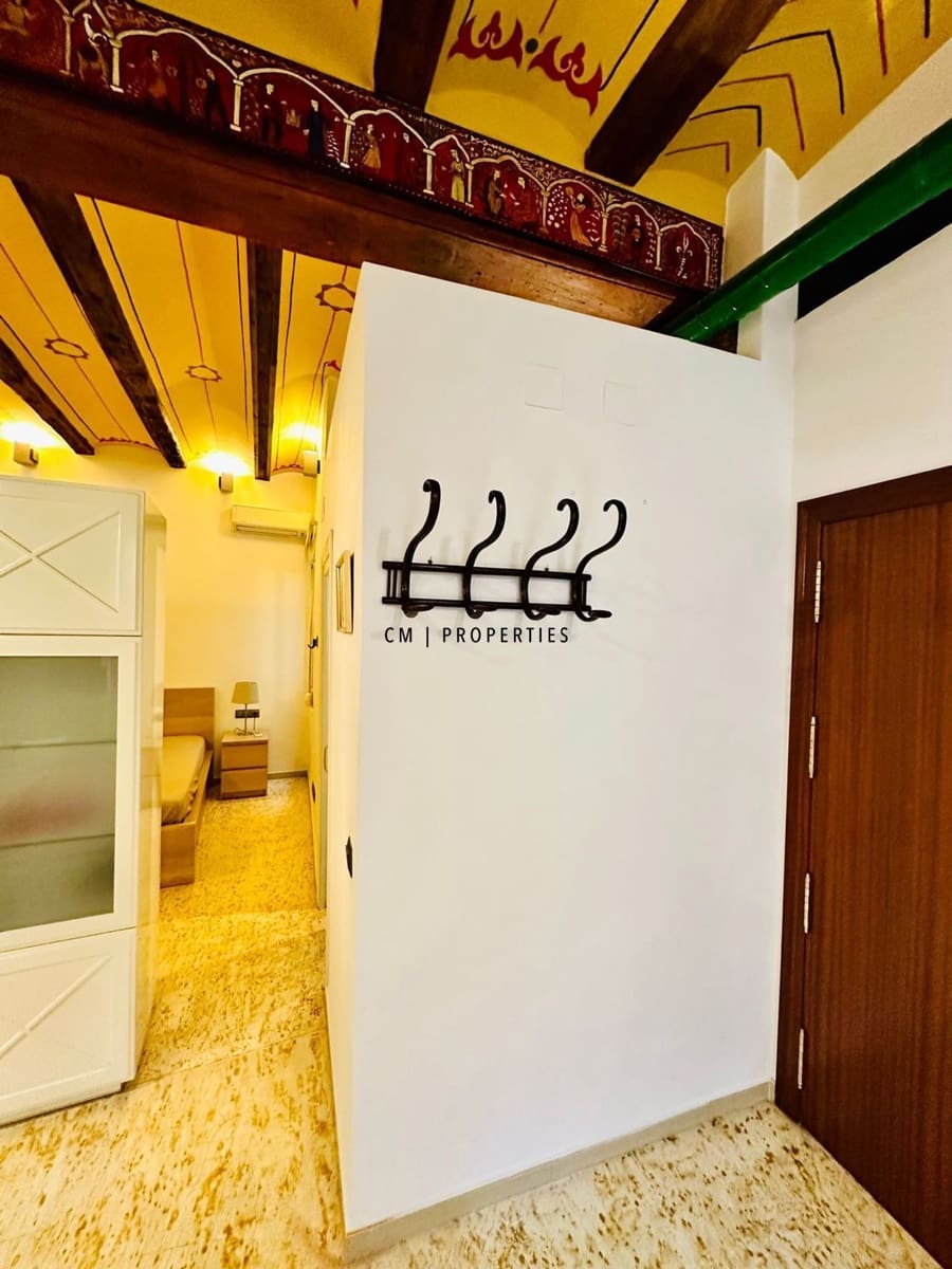 1 makuuhuone Asunto vuokrattavana paikassa Valencia kaupunki - 1 200 € (Ref: 9493931)