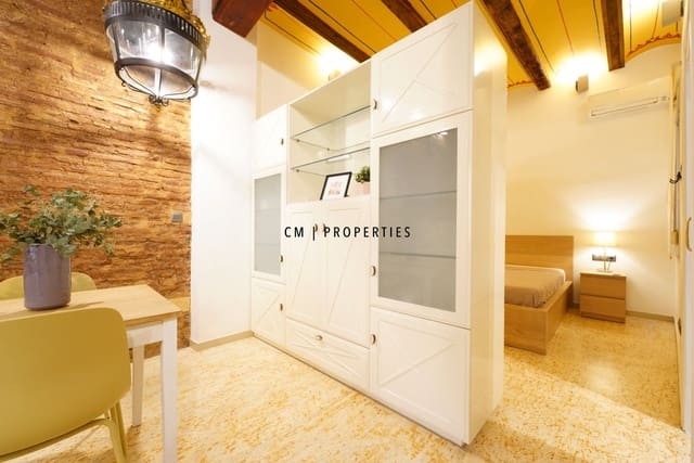 Piso de 1 habitación en Ciutat Vella, València ciudad en alquiler - 1.200 € (Ref: 9493931)