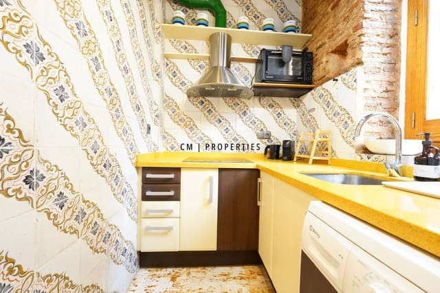Piso de 1 habitación en Ciutat Vella, València ciudad en alquiler - 1.200 € (Ref: 9493931)