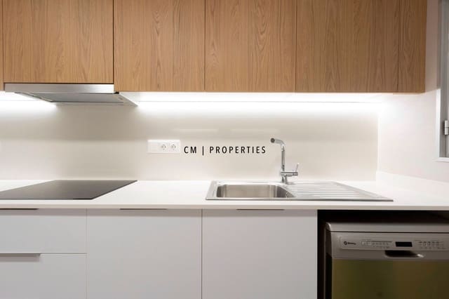 4 sovrum Lägenhet att hyra i La Saidia, Valencia stad med garage - 2 100 € (Ref: 9494159)