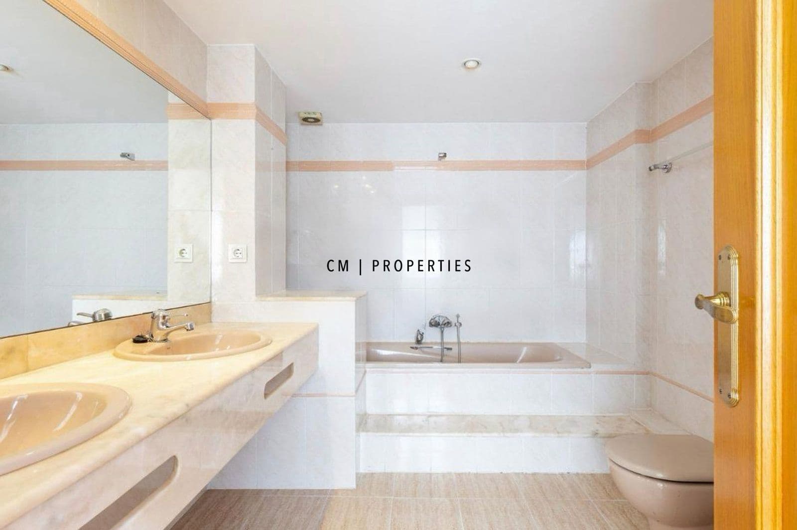 4 soverom Leilighet til salgs i Valencia by med garasje - € 650 000 (Ref: 9495282)