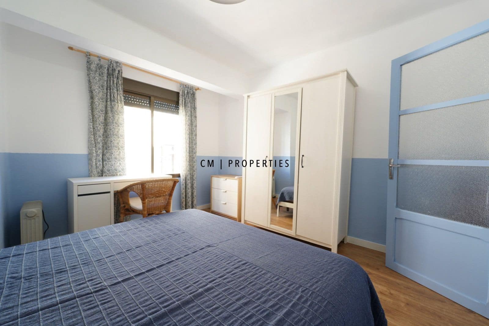 2 bedroom Flat for rent in Valencia city - € 1,350 (Ref: 9496471)