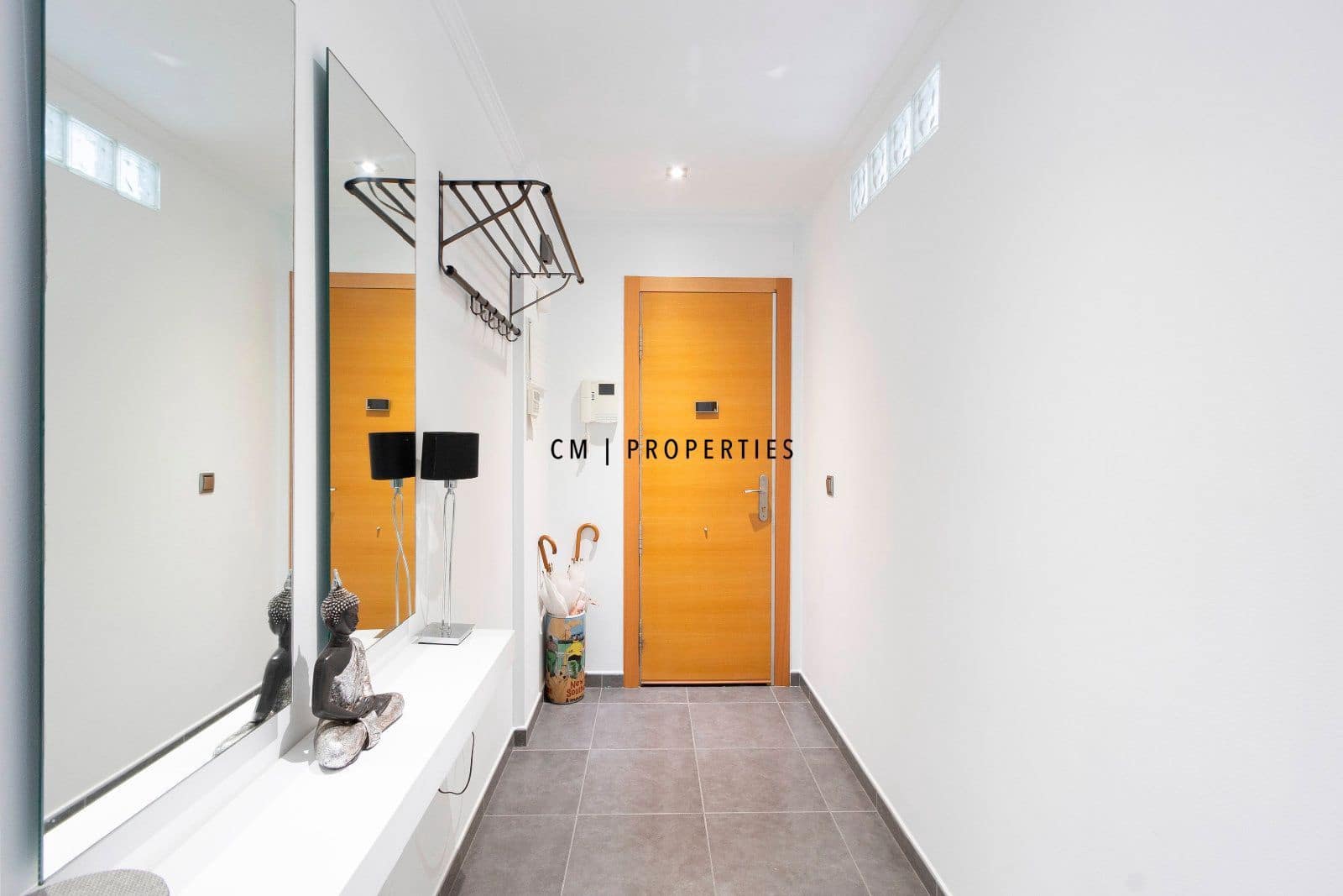 2 sovrum Lägenhet att hyra i Valencia stad - 1 250 € (Ref: 9496588)