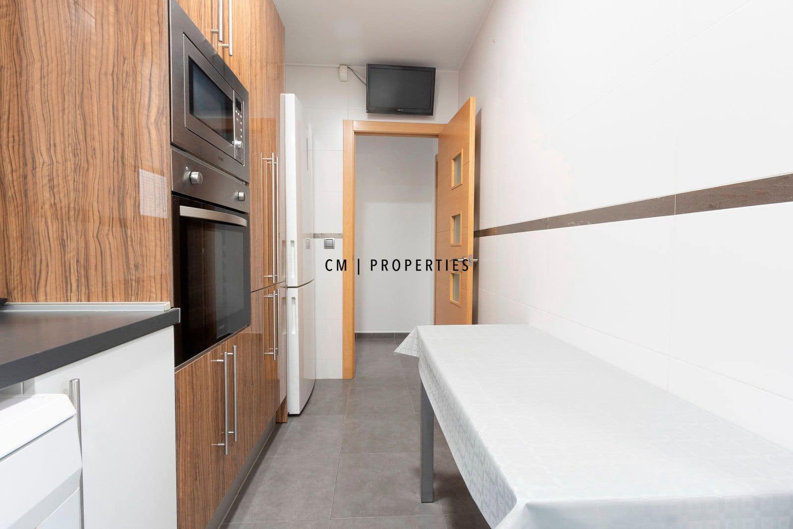 2 sovrum Lägenhet att hyra i Valencia stad - 1 250 € (Ref: 9496588)