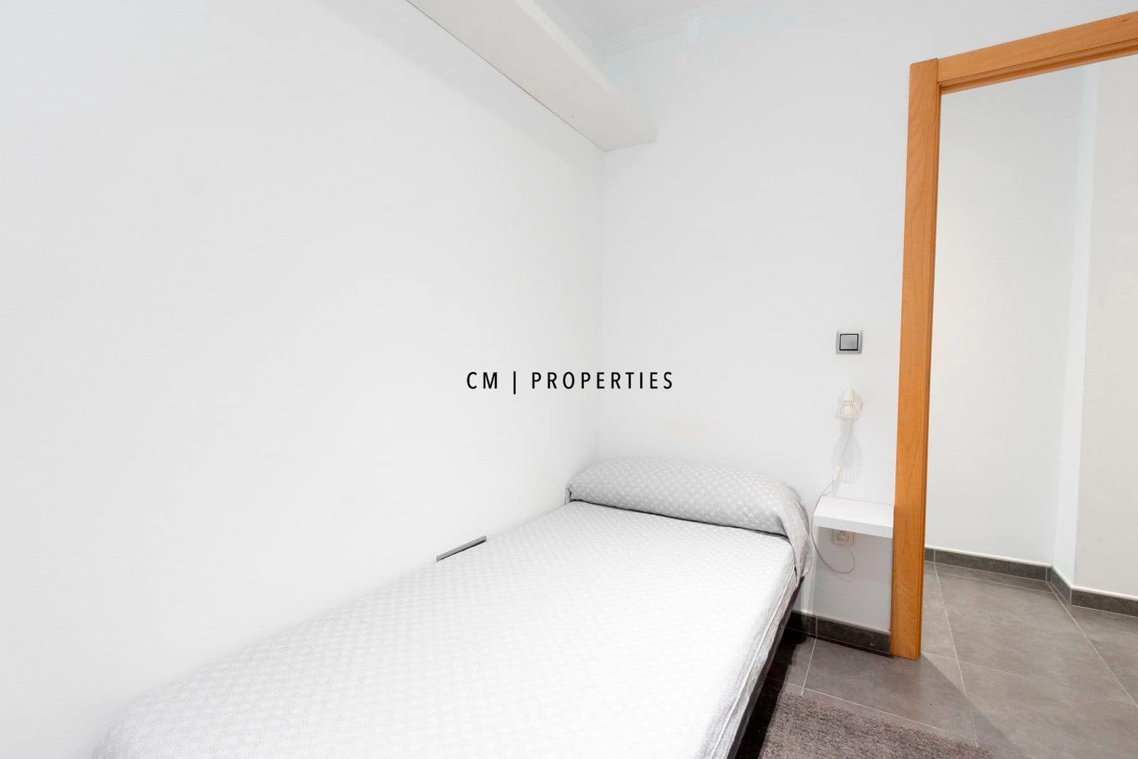 2 sovrum Lägenhet att hyra i Valencia stad - 1 250 € (Ref: 9496588)