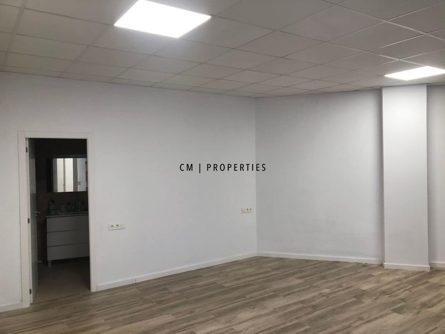 4 sypialnia Mieszkanie do wynajęcia w Miasto Walencja z garażem - 1 950 € (Ref: 9496589)