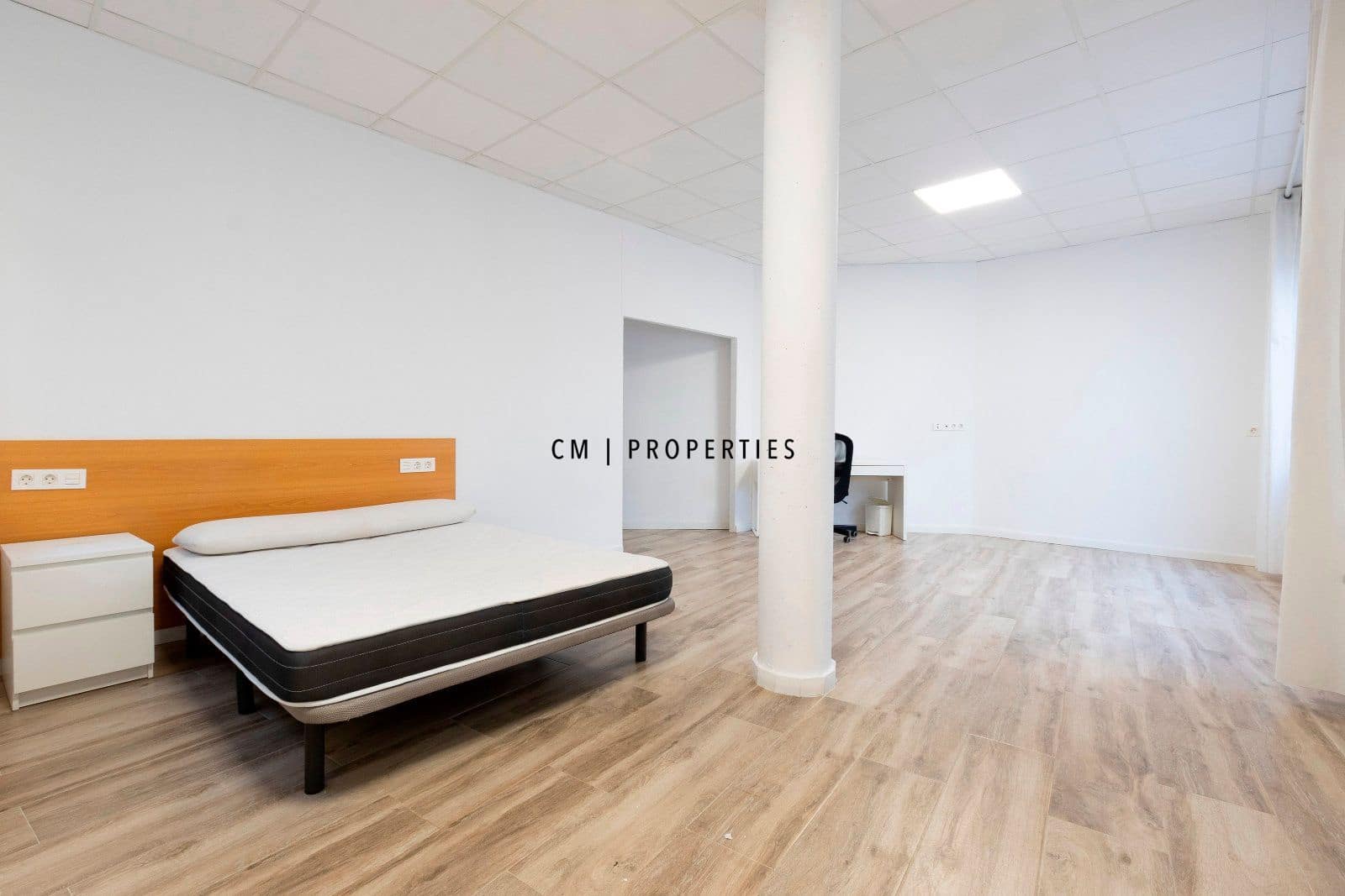 4 bedroom Flat for rent in Valencia city with garage - € 1,950 (Ref: 9496589)