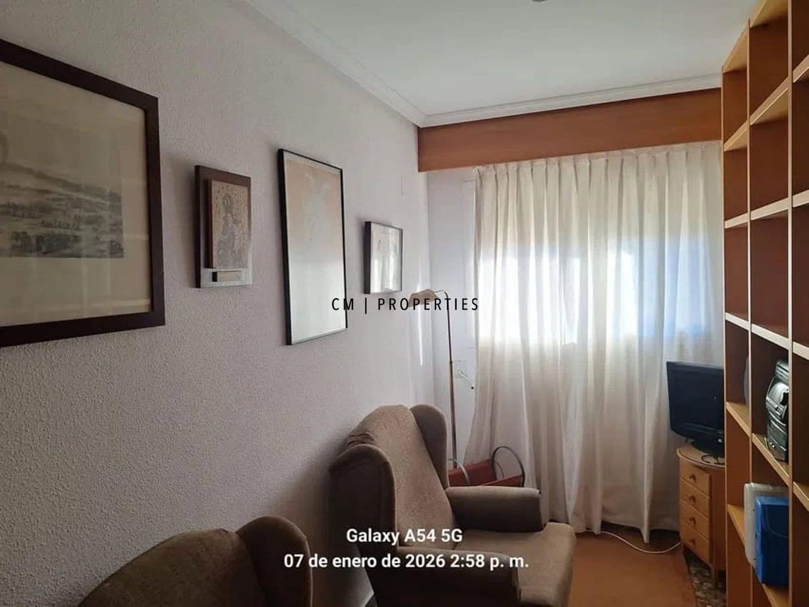 Piso de 4 habitaciones en València ciudad en alquiler - 1.950 € (Ref: 9499521)
