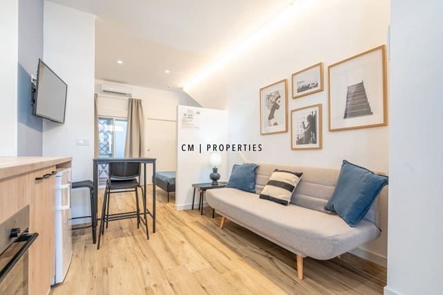 Mieszkanie do wynajęcia w Miasto Walencja - 1 100 € (Ref: 9500076)